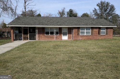 64 Lakeside Dr, Hazlehurst, GA, 31539-6534 | Card Image