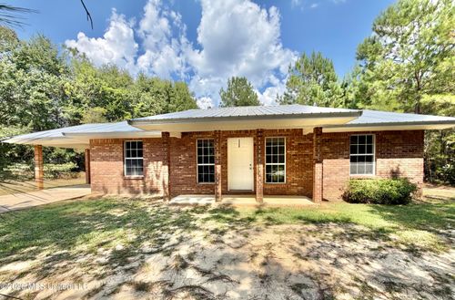 22202 N Ms-63, Leakesville, MS, 39451 | Card Image