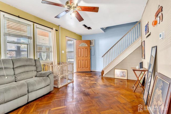 27 Grove Ave, House other with 3 bedrooms, 2 bathrooms and null parking in WOODBRIDGE NJ | Image 5
