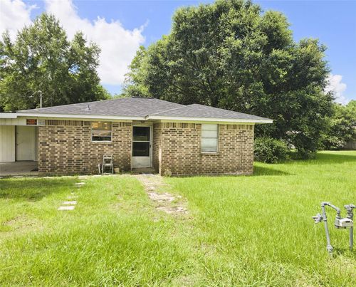 107 Cypress St, Trinity, TX, 75862-7634 | Card Image