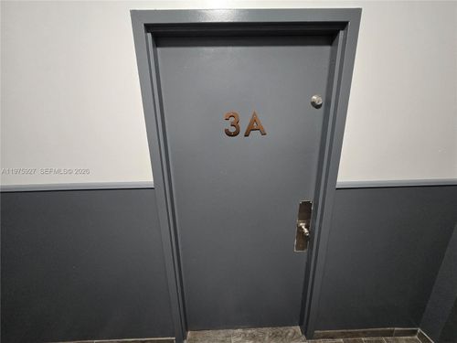 a3-1345 Pennsylvania Ave, MIAMI BEACH, FL, 33139-4004 | Card Image