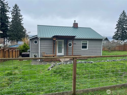 3785 Morning Glory Ln, Langley, WA, 98260-9681 | Card Image