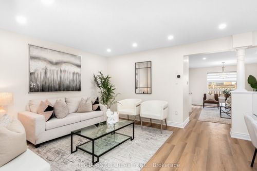 70 Livingston Rd, Milton, ON, L9T6B6 | Card Image