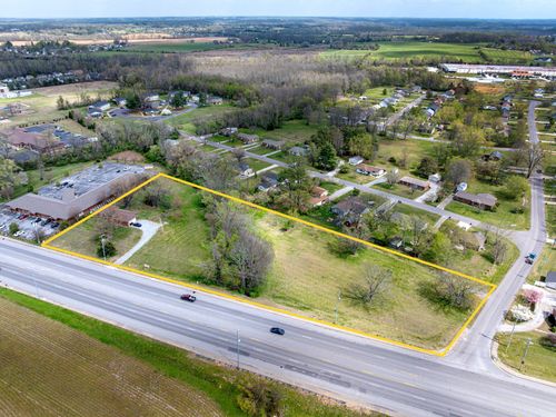 936 S Broadway St, Portland, TN, 37148-1651 | Card Image