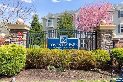 505 Lopez Ln, Morris Plains, NJ, 07950-2955 | Card Image