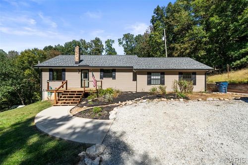 675 Rocky Top Rd, Pacific, MO, 63069-2820 | Card Image