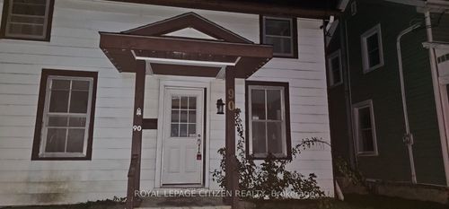 90 Mill St W, Napanee, ON, K7R1X9 | Card Image