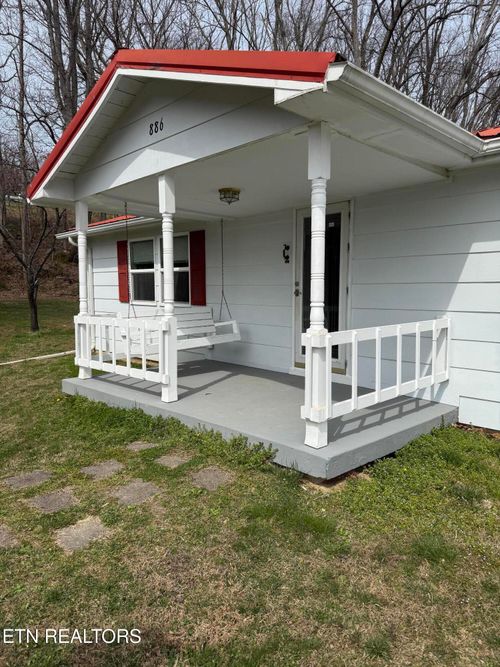 886 Mountain Rd, Caryville, TN, 37714-4308 | Card Image