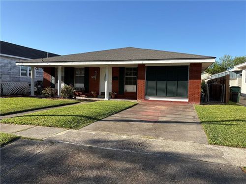 3653 Bauvais St, Metairie, LA, 70001-5005 | Card Image