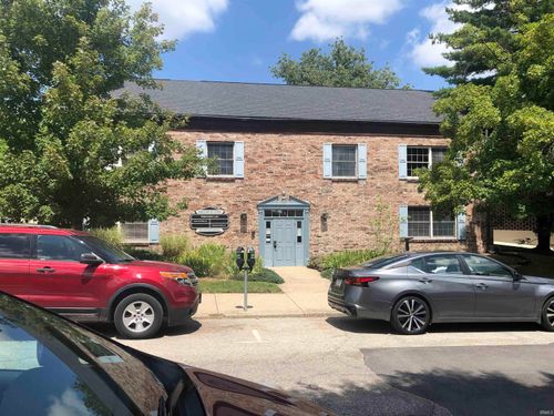 140-403 E 6th St, Bloomington, IN, 47408-4017 | Card Image