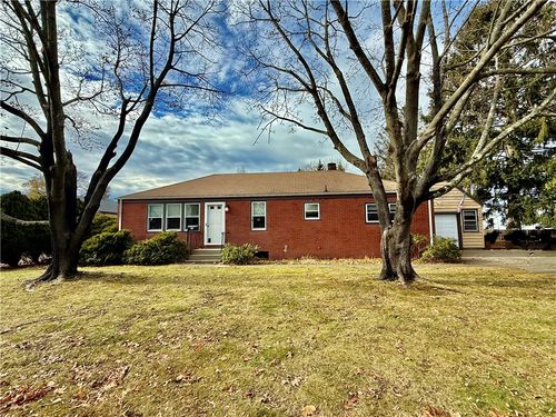 85 Hilton Ave, Riverside, RI, 02915-2024 | Card Image