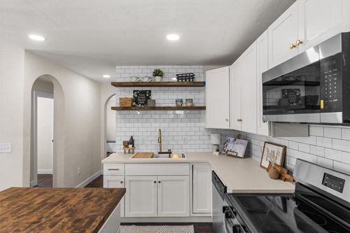 1502 Grant Street, Beloit, WI, 53511 | Card Image