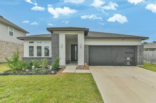 14226 Lake Lodge Dr, Conroe, TX, 77384-1550 | Card Image