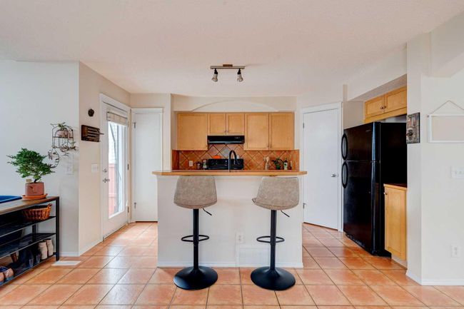 356 Prestwick Heights Se, House other with 4 bedrooms, 3 bathrooms and 2 parking in Calgary AB | Image 7