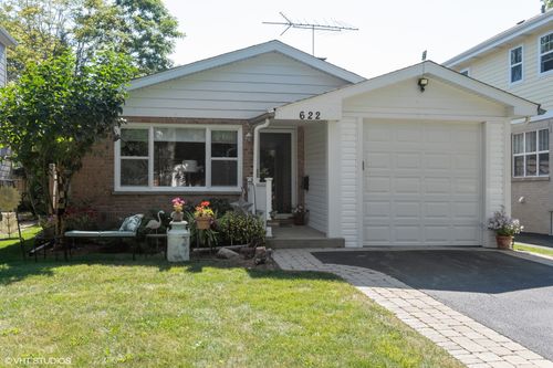 622 Pleasant Ave, Highland Park, IL, 60035-4806 | Card Image