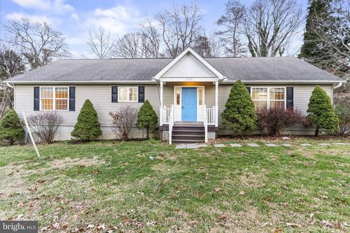 11252 Sitting Bull Trl, LUSBY, MD, 20657-6118 | Card Image