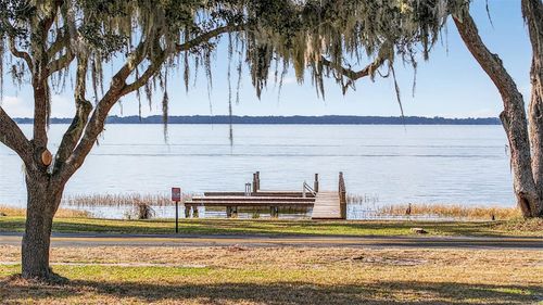 2898 Ann Rou Rd, TAVARES, FL, 32778-5320 | Card Image