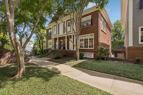153 Generals Retreat Pl, Franklin, TN, 37064-3899 | Card Image