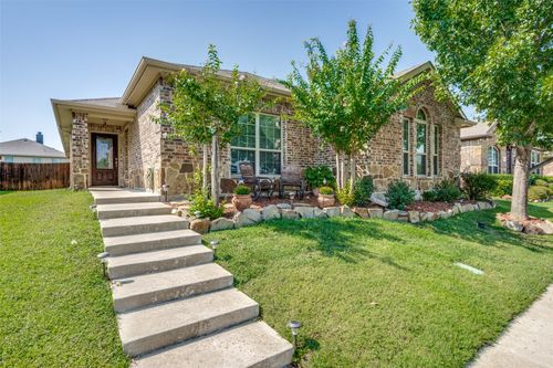 9020 Cross Oaks Ranch Blvd, Cross Roads, TX, 76227-4112 | Card Image