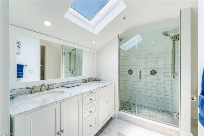 328 Useppa, House other with 5 bedrooms, 4 bathrooms and 1 parking in Useppa Island FL | Image 26
