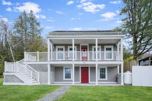40 Hope Furnace Rd, Hope, RI, 02831-1400 | Card Image