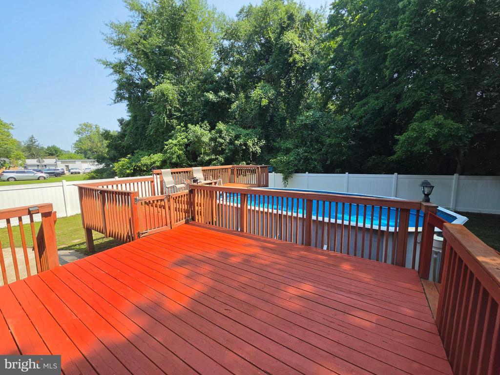 Residential in FRUITLAND 5