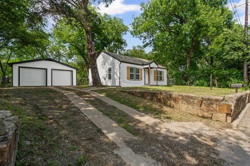 307 Soward Ave, Weatherford, TX, 76086-3323 | Card Image