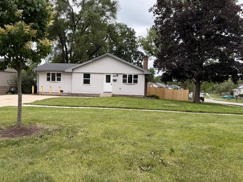 461 E Fullerton Ave, Glendale Heights, IL, 60139-2563 | Card Image