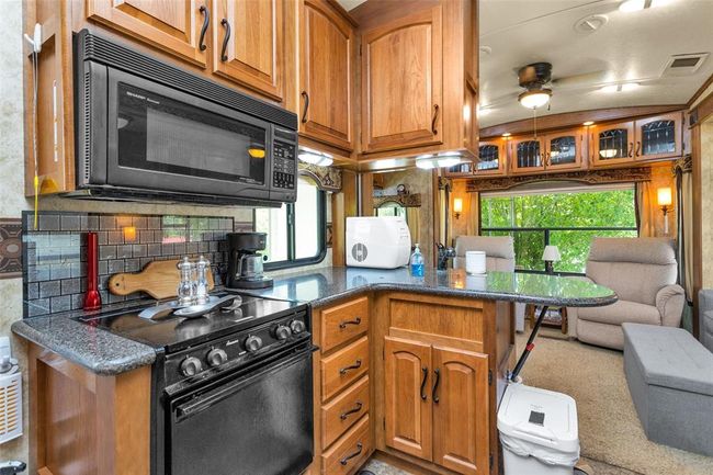 341 Coco Loop, Home with 0 bedrooms, 0 bathrooms and null parking in Pointblank TX | Image 8