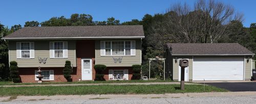 4286 Deer Run Ct, Lake Station, IN, 46405-2413 | Card Image