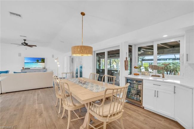 11 Sunview Blvd, House other with 3 bedrooms, 3 bathrooms and 1 parking in FORT MYERS BEACH FL | Image 12