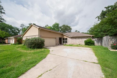 16774 Gleneagle Dr N, Conroe, TX, 77385-3411 | Card Image