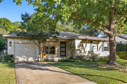 207 Dover Dr, Richardson, TX, 75080-5819 | Card Image