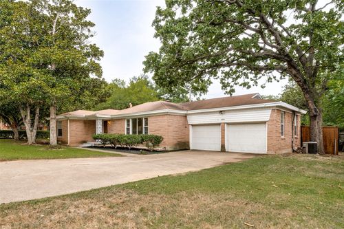 1710 Henderson Ct, Irving, TX, 75061-5531 | Card Image