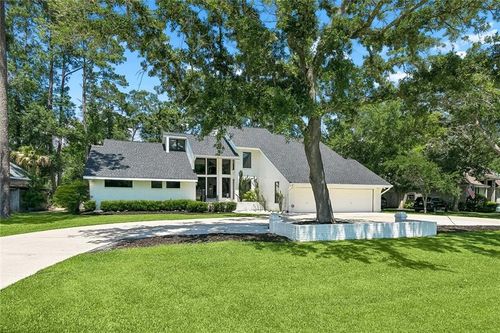 237 Evangeline Dr, Mandeville, LA, 70471-1856 | Card Image