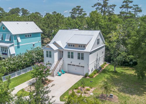 48 Seagrass Ct, Pawleys Island, SC, 29585-8571 | Card Image