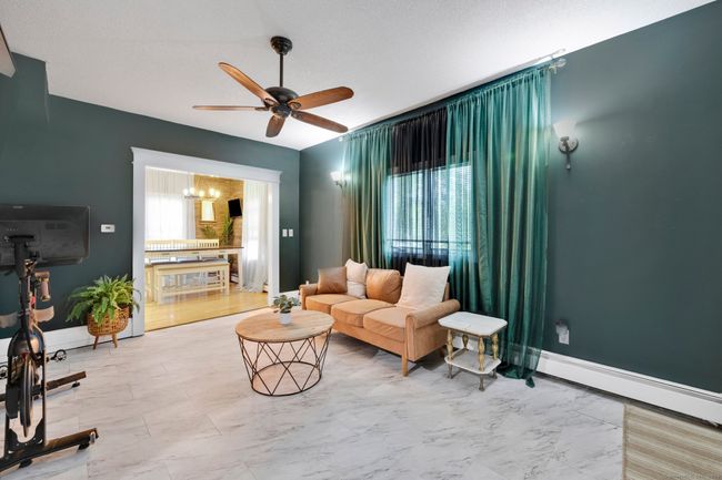 1379 Mapleton Ave, House other with 3 bedrooms, 3 bathrooms and null parking in Suffield CT | Image 21