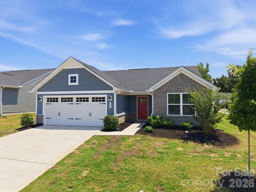 621 Grandiflora Ave, Lancaster, SC, 29720-4740 | Card Image