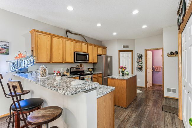 06_interior.jpg | Image 6