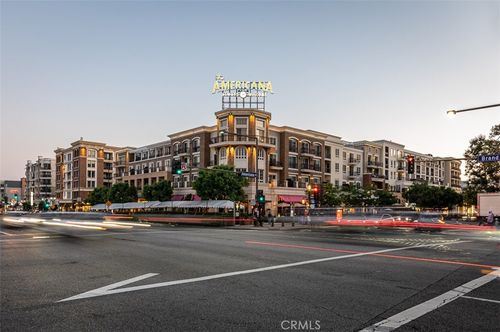 472 Caruso Ave, Glendale, CA, 91210-1515 | Card Image