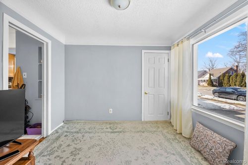 24411 Notre Dame St, Dearborn, MI, 48124-4491 | Card Image