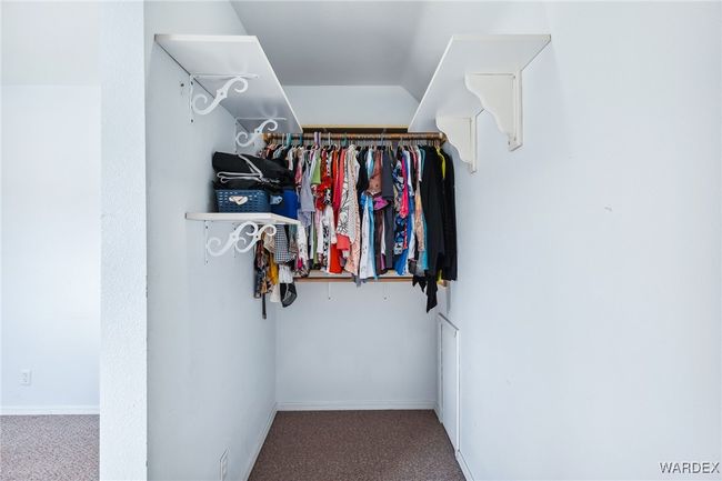 Closet | Image 57