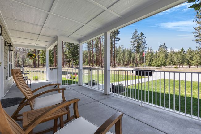 887 Bear Creek Trl, House other with 3 bedrooms, 2 bathrooms and null parking in Victor MT | Image 15