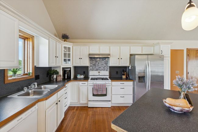 1981 S Gleaner Rd, House other with 3 bedrooms, 2 bathrooms and null parking in Saginaw MI | Image 10