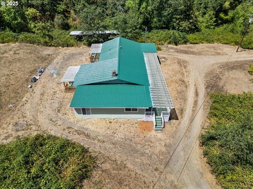 181 Oak Hollow Ln, Riddle, OR, 97469-9782 | Card Image