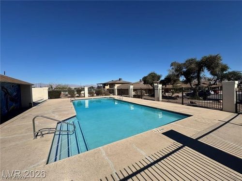 3-2658 Kline Cir, Las Vegas, NV, 89121-1048 | Card Image
