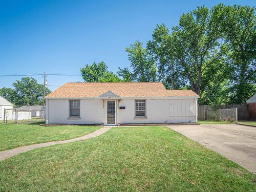 222 Kenmore Drive, Evansville, IN, 47714 | Card Image