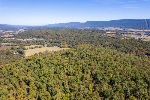 61243 Stone Cave Loop, Dunlap, TN, 37327-4709 | Card Image