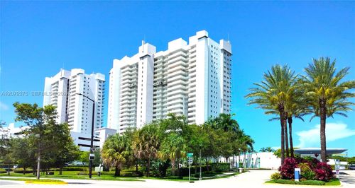 1006-14951 Royal Oaks Ln, North Miami, FL, 33181-2474 | Card Image