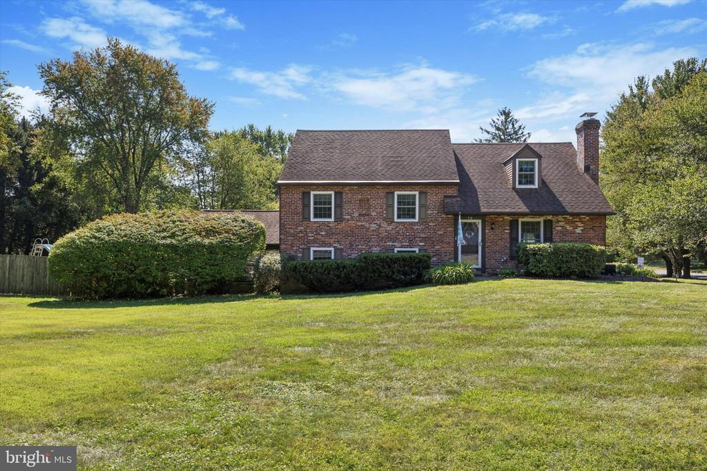 Monument Rd, Malvern, PA 19355